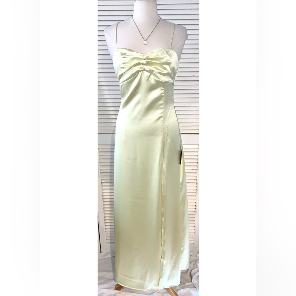 Lulus Stunning Example Light Yellow Satin Backless Maxi Dress NWT Small - Picture 5 of 10